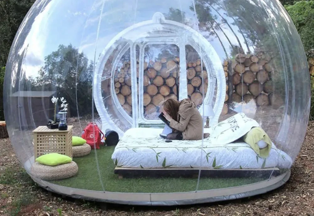 outside bubble tent